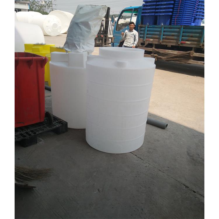30吨塑料储水桶 塑料储水罐 塑料制品厂家