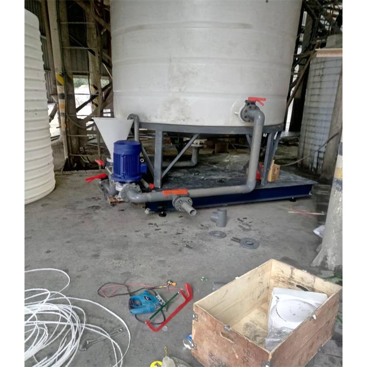 40吨PE化工桶 防腐化工罐 塑料制品厂家