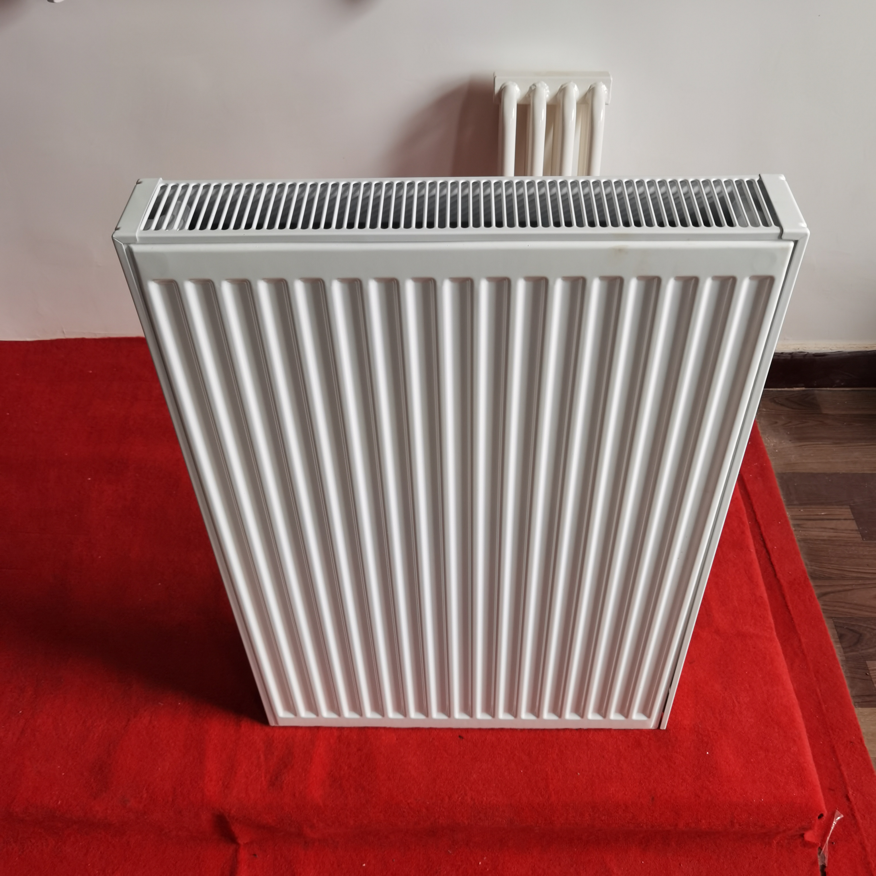 钢制板式散热器 钢制暖气片 钢制板式暖气片 空气能暖气片