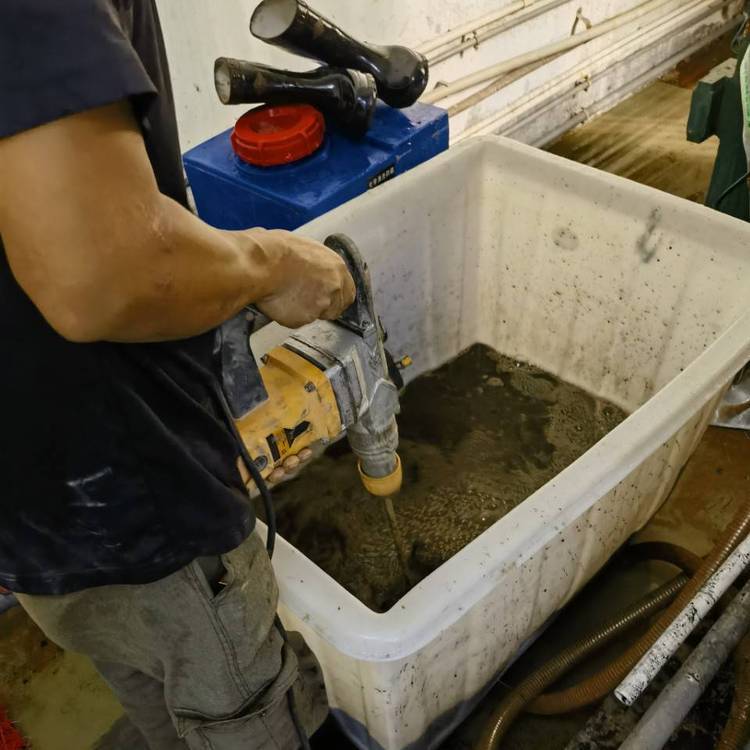 污水处理设备维修维护改造培养菌种活性污泥
