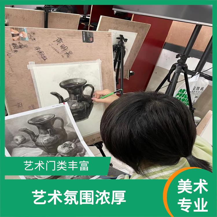 2023年武汉艺术学校美术专业报名 丰富的教学经验 艺术门类丰富