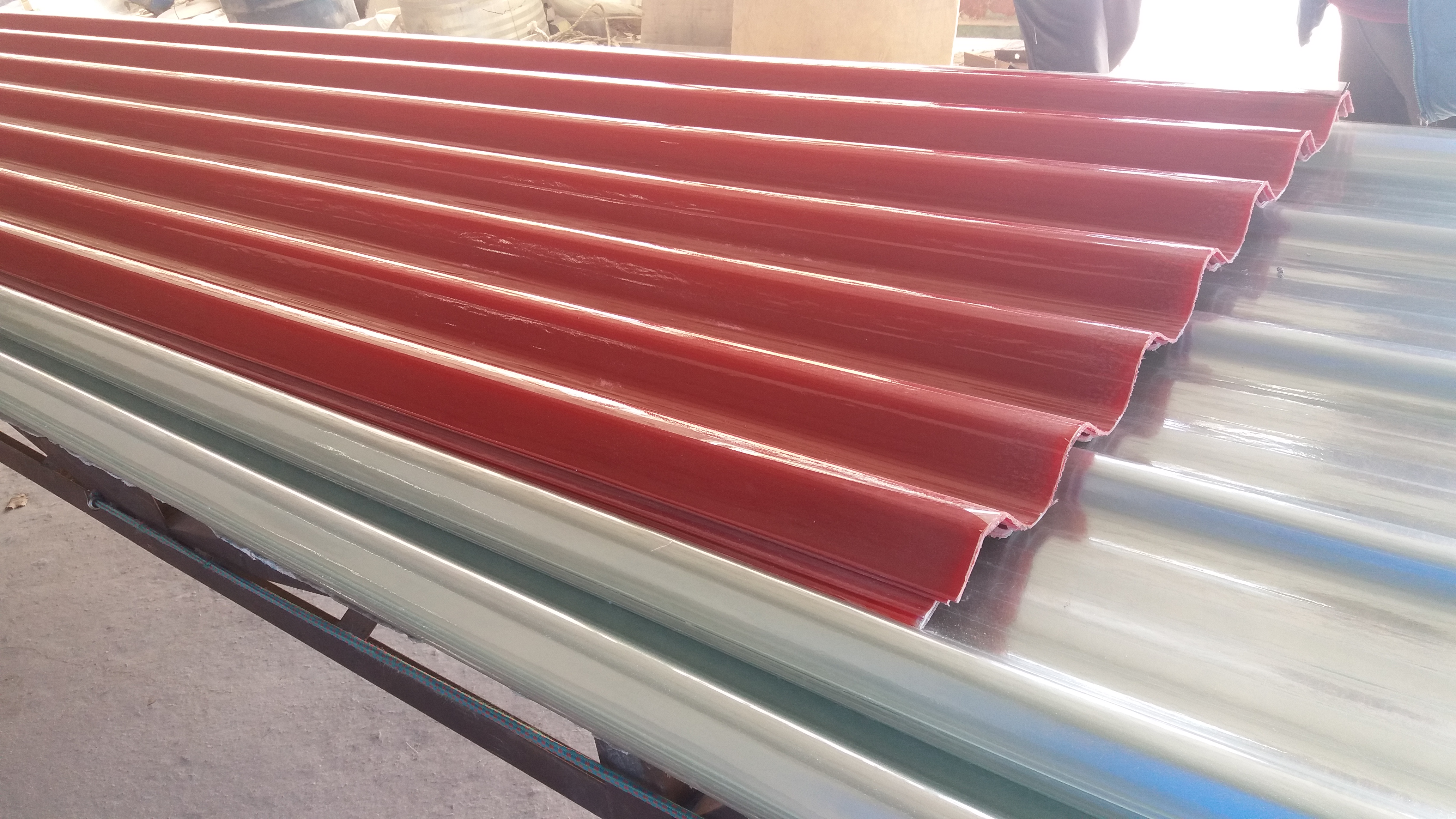供应 750型 玻璃钢采光瓦 FRP防腐波纹瓦厂家