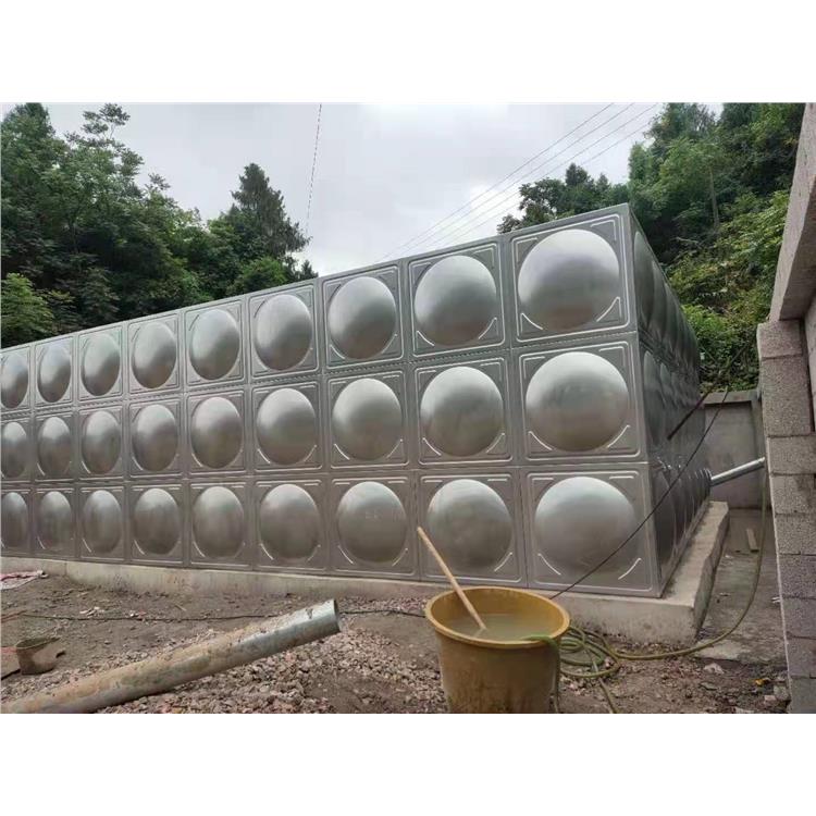 重庆合川区不锈钢保温水箱 稳压成套设备 成都金源泰供水设备