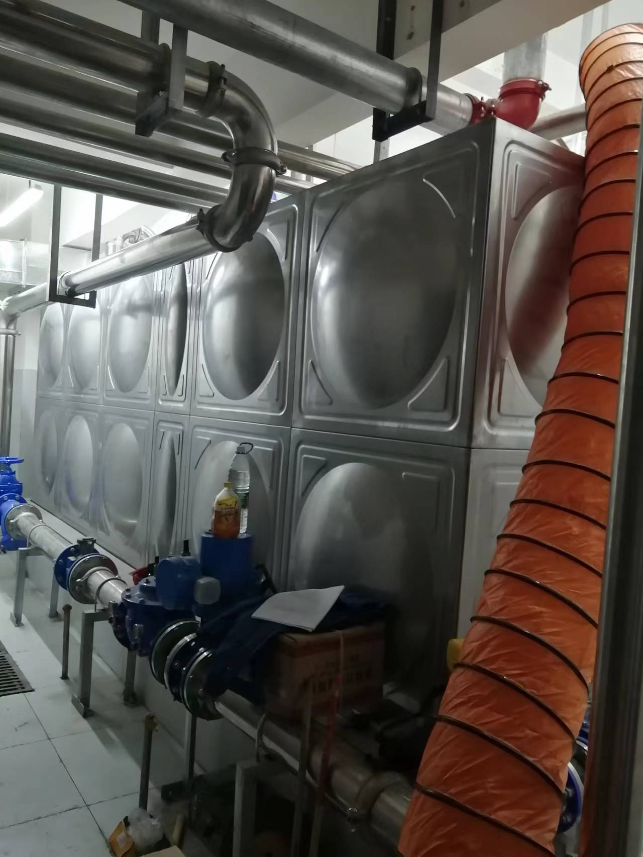 甘孜消防玻璃钢水箱生产厂家