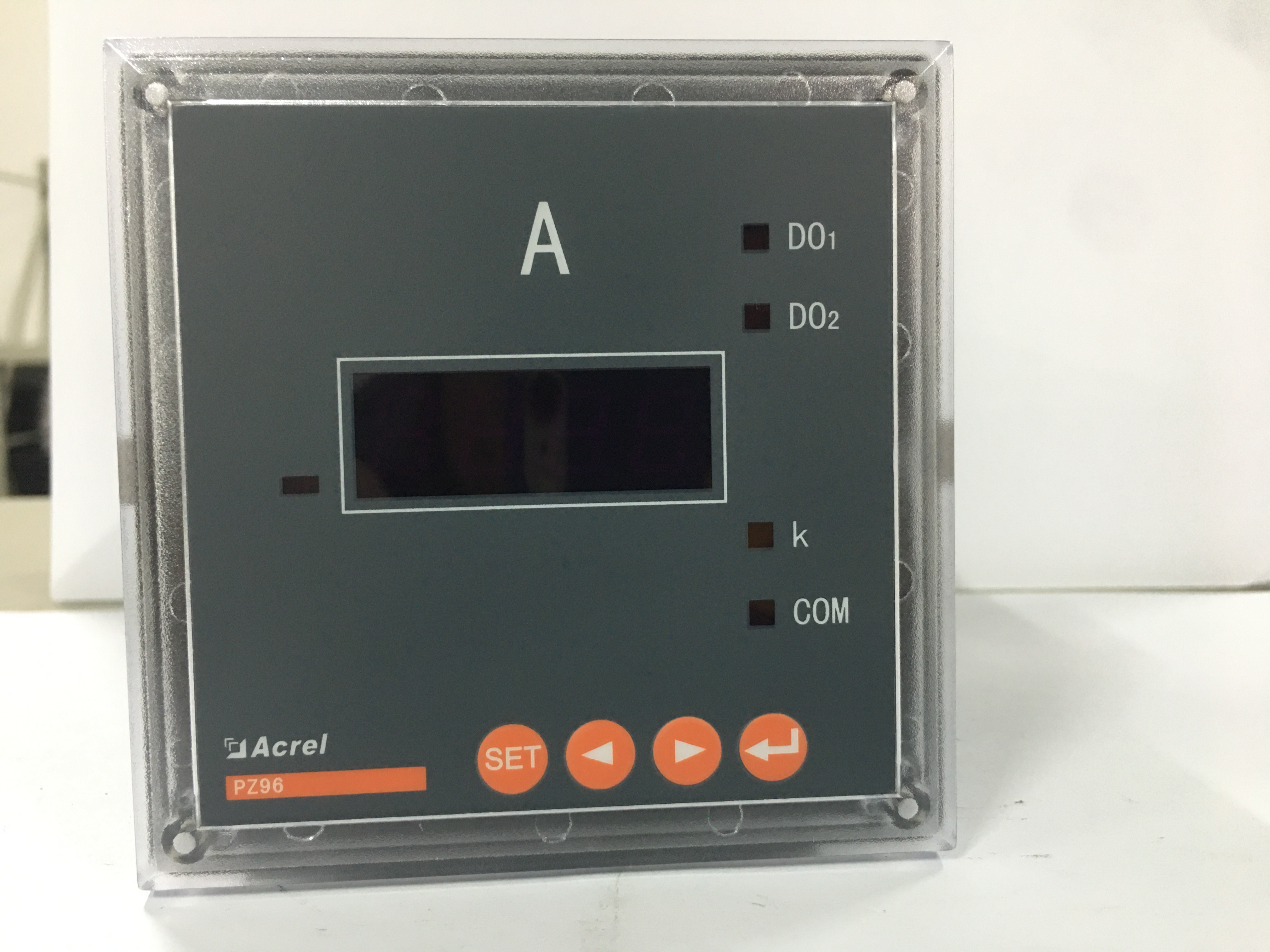 安科瑞PZ96L-AV/C数显单相电压表