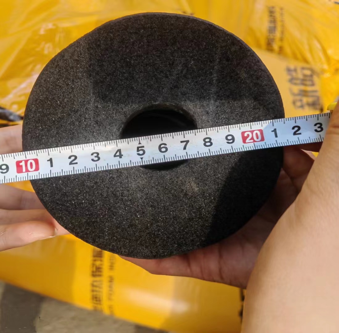 40厚新皓B1级橡塑管价格4公分厚橡塑板每米单价