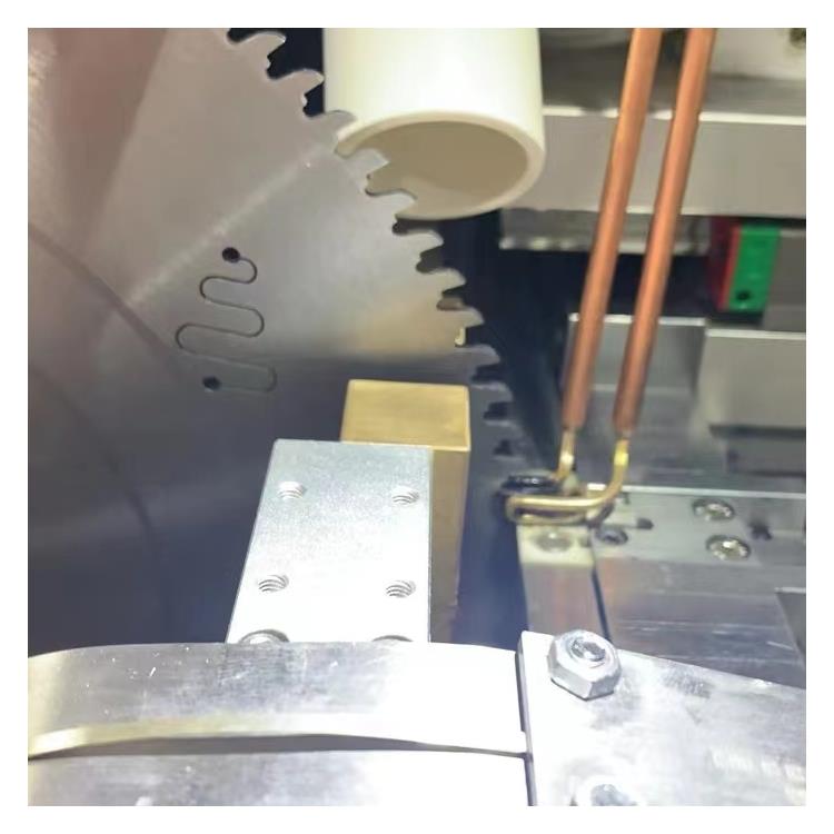 手动合金锯条焊齿机厂家 合金圆锯片全自动焊齿机