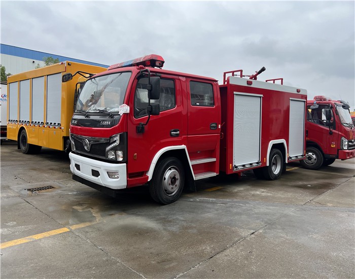 河北秦皇岛生产小型消防车价格