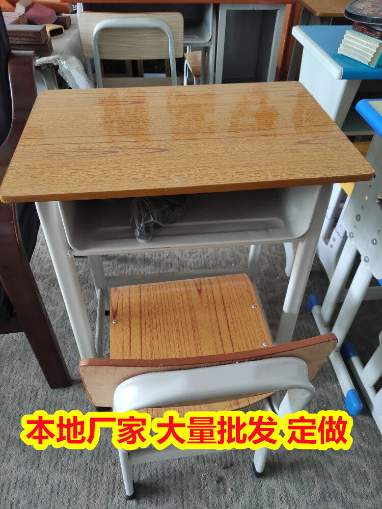 批发供应贺州平桂大学课桌椅,橡木课桌椅