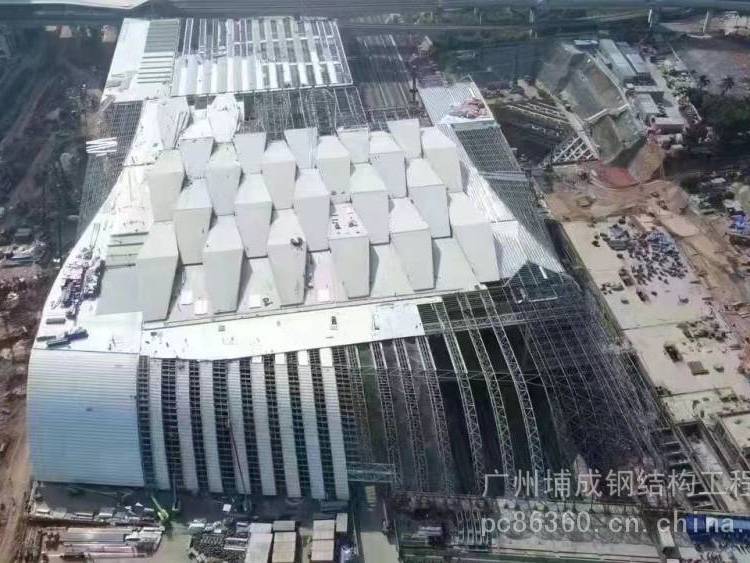 徐州螺栓球网架广州华南加工中心承建增城新塘站房钢结构网架屋盖项目