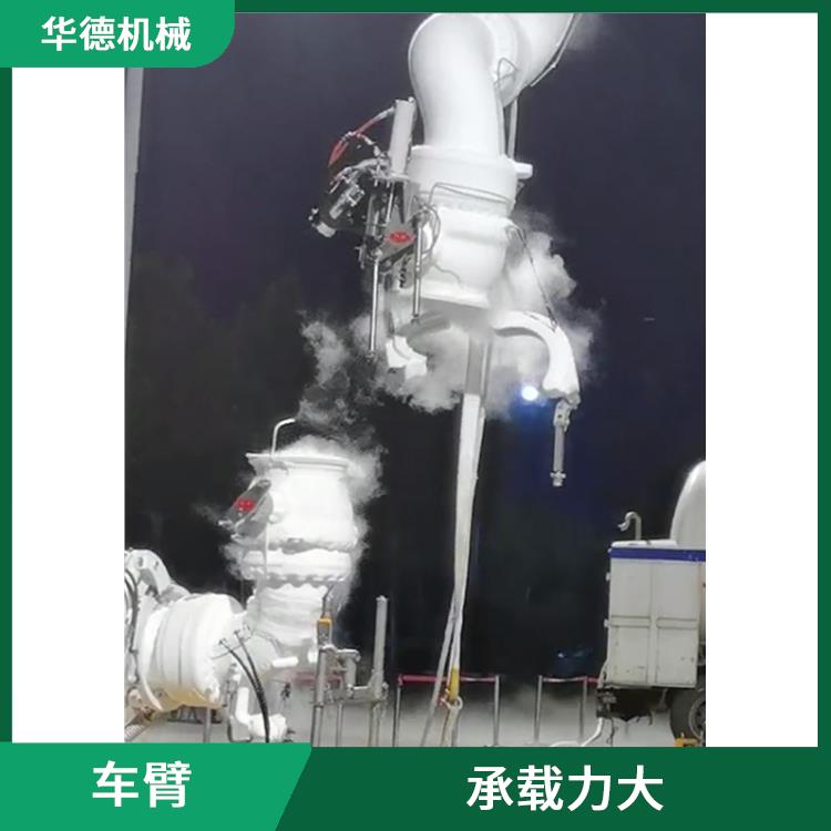万向装卸臂 操作灵活 形状呈弯曲状
