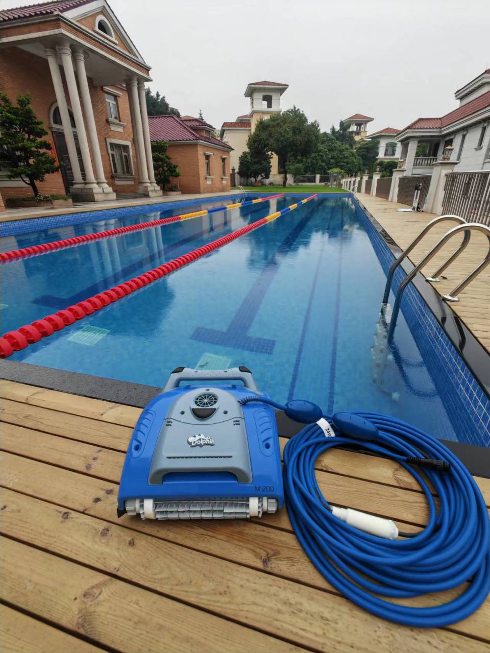 郴州恒温泳池建造工程 三集一体除湿热泵施工