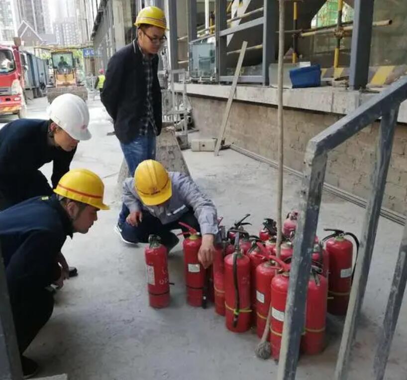 东莞谢岗镇灭火器年检 检测 充装 充气 灭火器维修维护