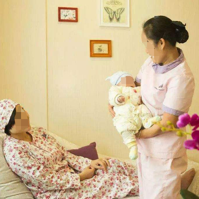 零学费月嫂武汉育婴员育婴师技能培训提供母婴护理培训服务
