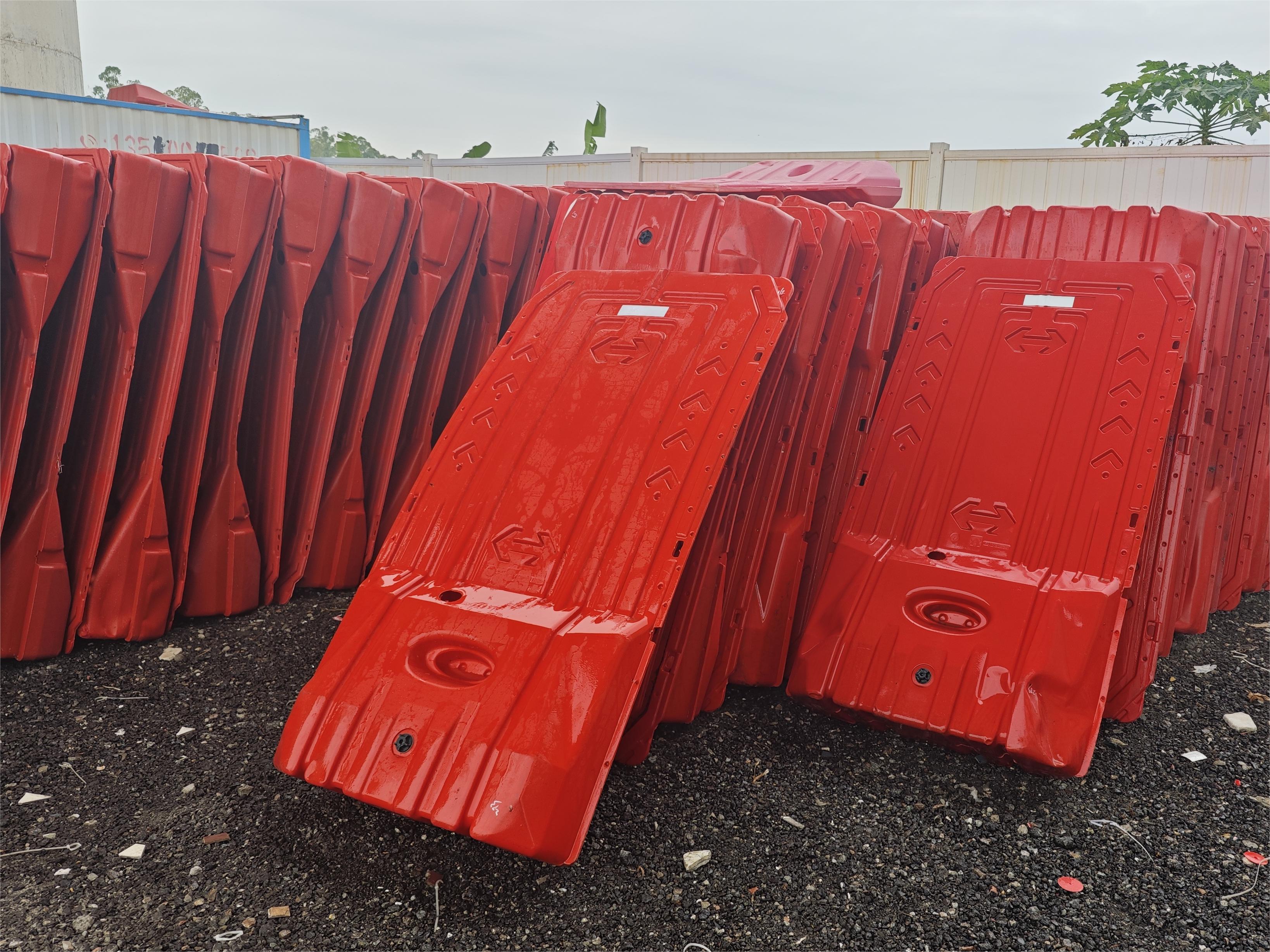 深圳罗湖区二手水马回收 包运输 拆除 装车 现场结算 全天在线
