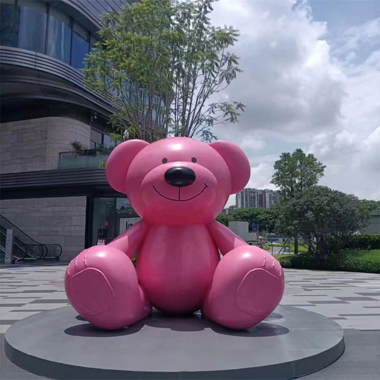 粉色小熊雕塑 玻璃钢网红熊雕塑大型商场景观摆件 永景园林