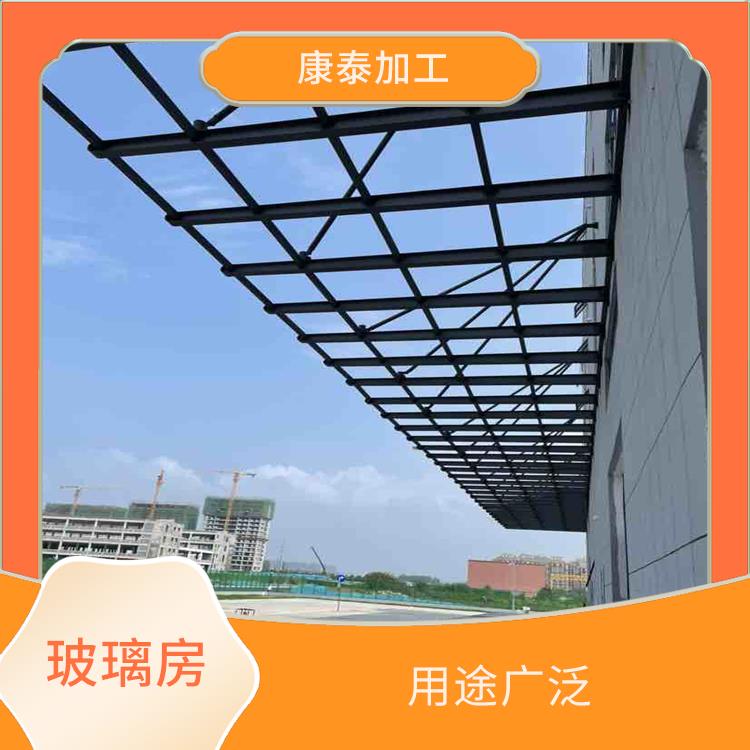铝合玻璃金雨棚供应 抗低温 用途广泛