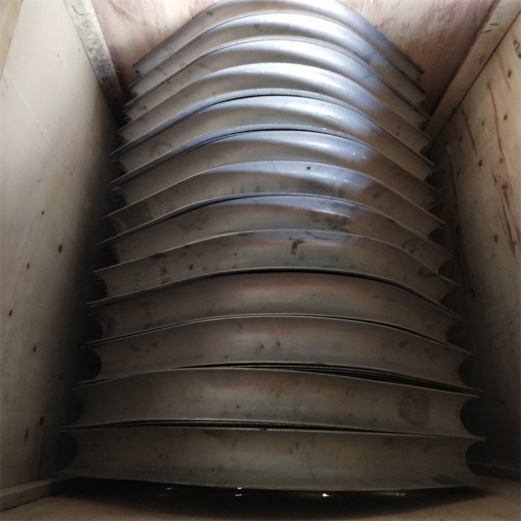 316L锅炉管道防磨盖板管卡来图定制