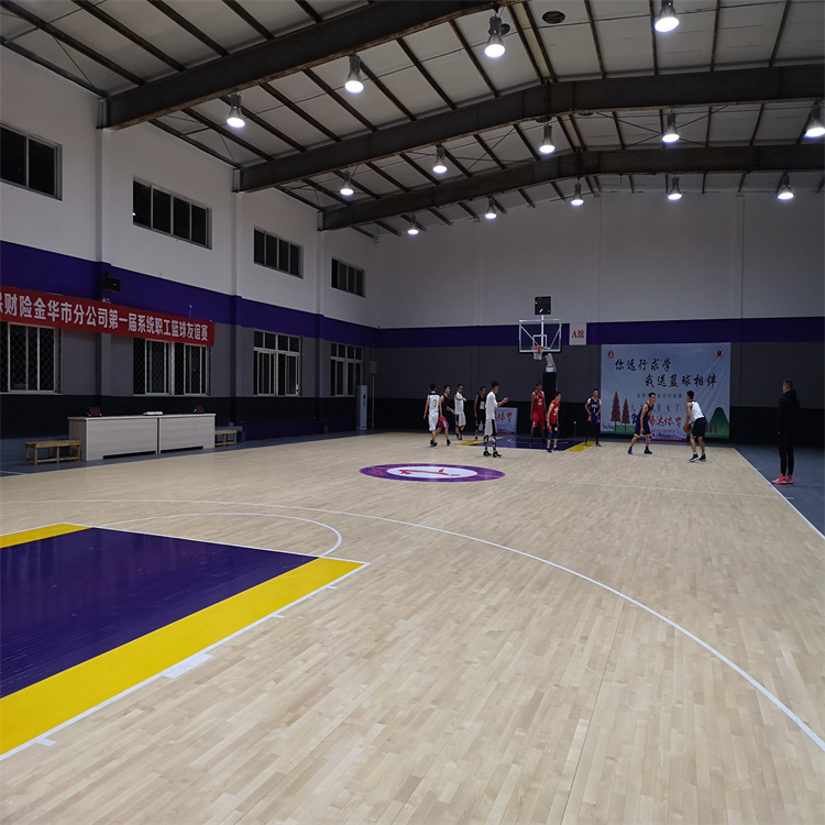 篮球馆运动木地板 包工包料 承载能力强 木地板工程安装