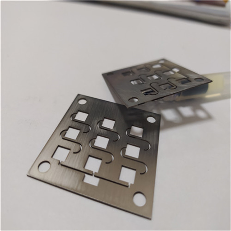 不锈指电掩膜板 金属密集孔掩模板 光学铬板个性生产