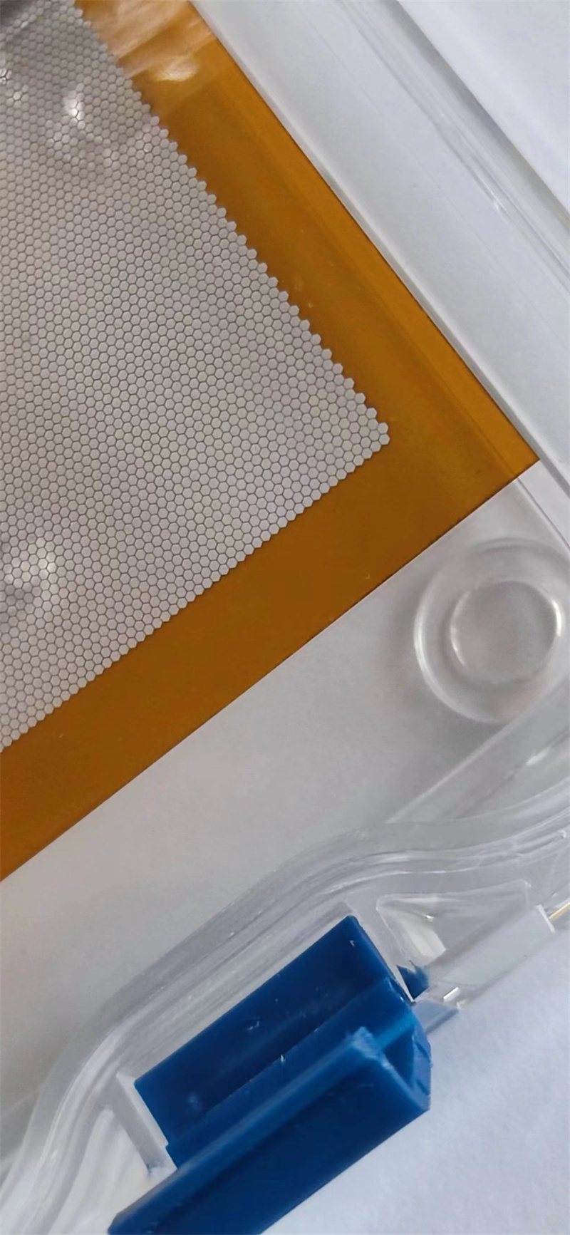 实验室薄膜激光切割 绝缘膜片异形加工精密打孔 任意零切