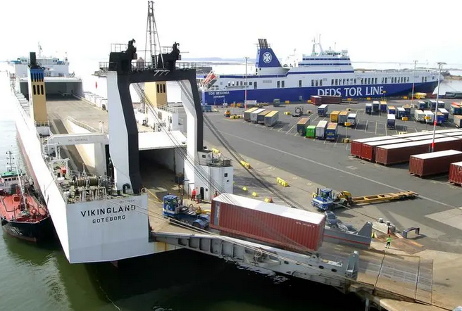 进出口国际贸易海运物流：散杂、滚装、件杂、油气、工程大件 特种运输