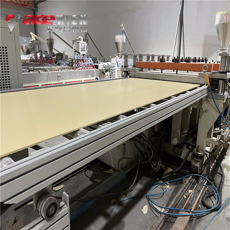 艾成机械 江苏碳晶板设备生产厂家 PLC触摸屏控制