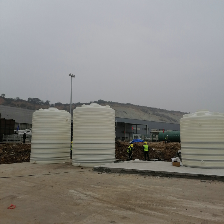 诺旭塑业 荆州30T化工行业耐酸碱水箱PE聚乙烯材质 滚塑一体成型