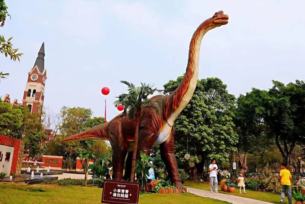 雕塑橡胶恐龙出售仿真恐龙租赁恐龙模型制作出售全国接单