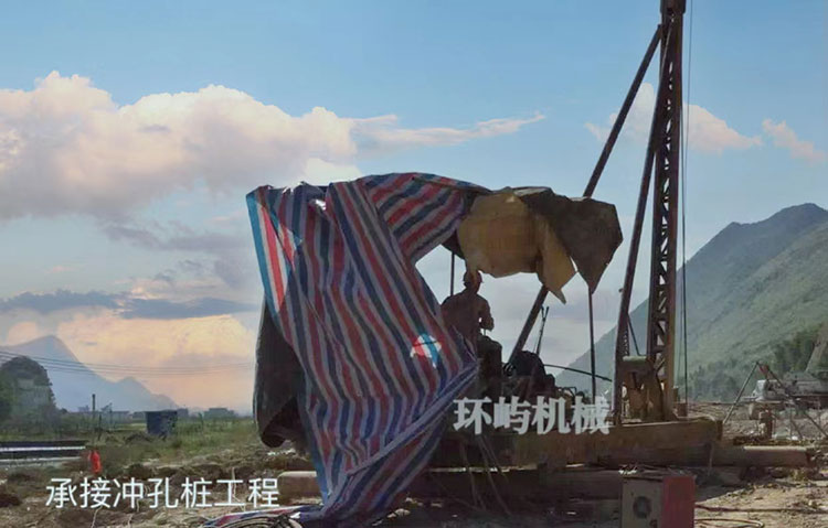 广州惠州冲桩机基础施工队 钢板灌注桩桥梁桩施工工程