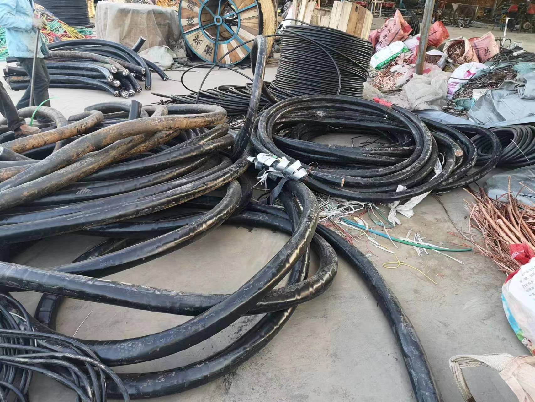 青岛高压电缆回收厂家就是这里青岛电缆回收价格.飙升