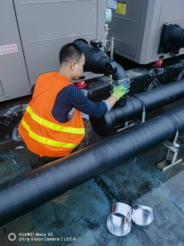 天津橡塑板电伴热水箱管道保温施工 全国施工