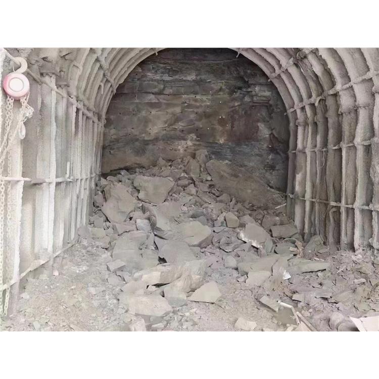 中德鼎立厂家 四川二氧化碳爆破管施工队 隧道洞采