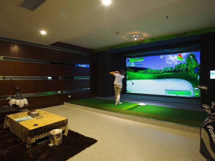 科技馆室内高尔夫设备 1青少年活动中心设备 高尔夫规划设计 室内高尔夫设计 模拟高尔夫设备 高尔夫设计别墅会所设计
