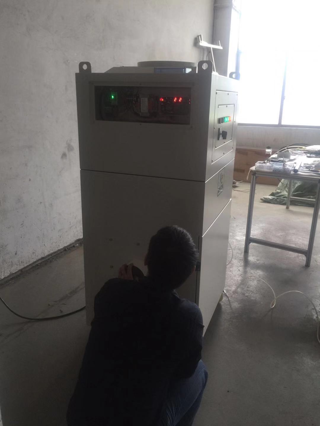 PJ-Z立式脉冲反吹型工业集尘器
