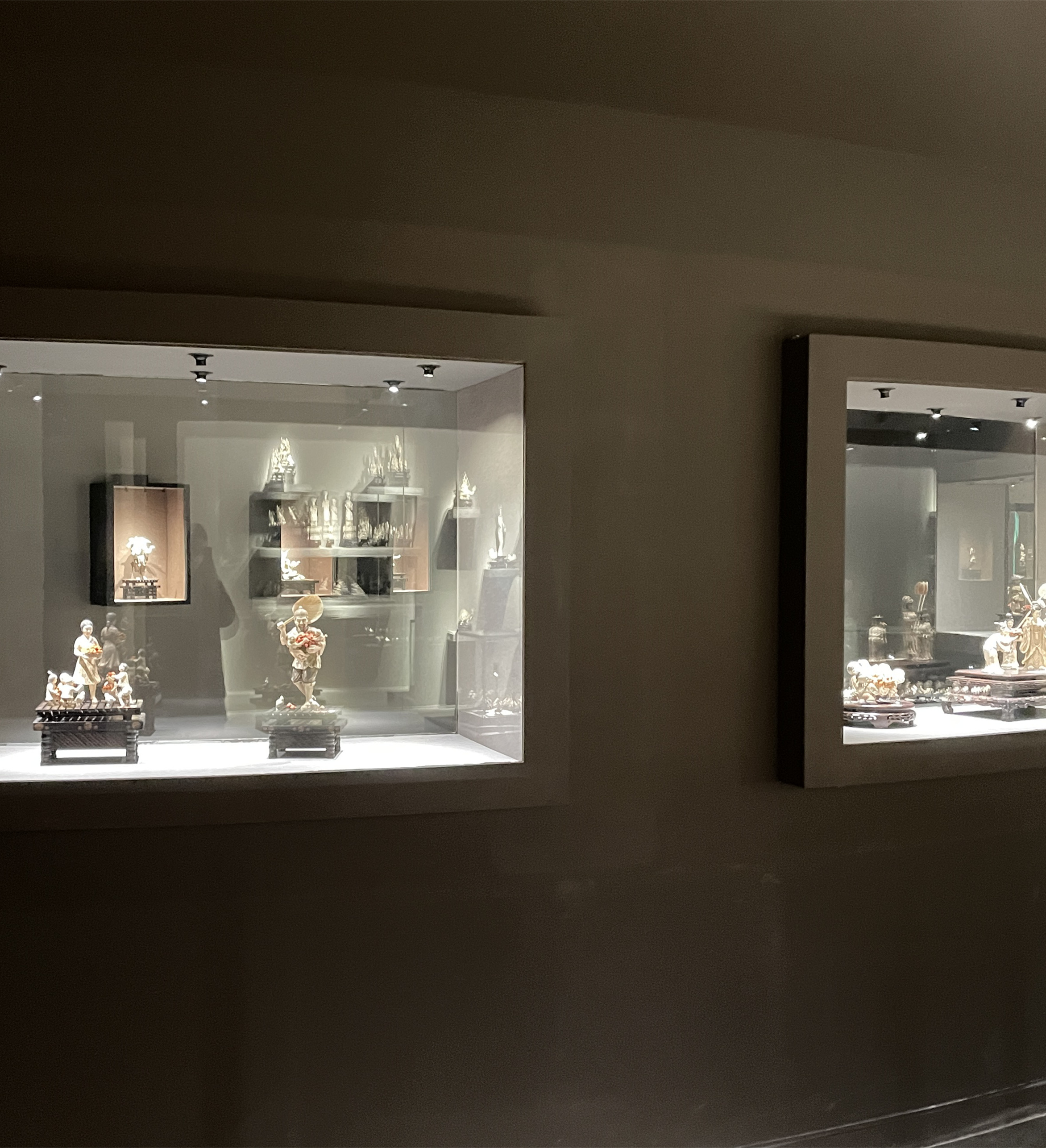江西博物馆四面玻璃展示柜博物馆瓷器展示柜公司