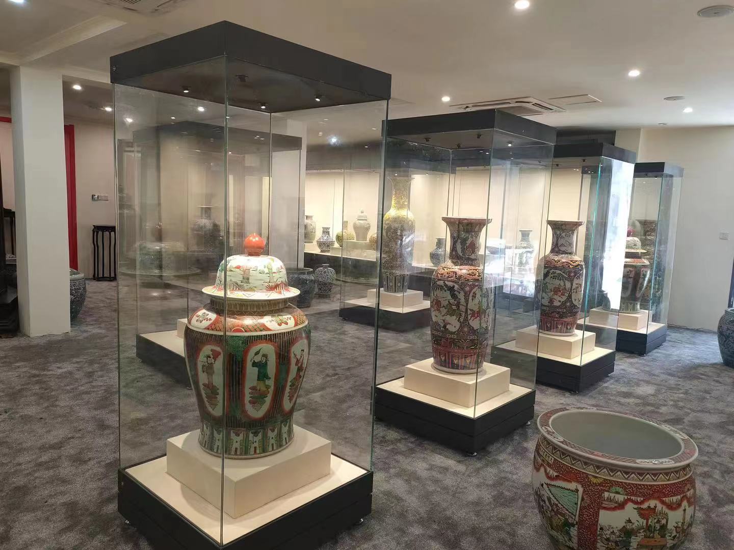 新疆博物馆俯视柜博物馆瓷器展示柜定制工厂