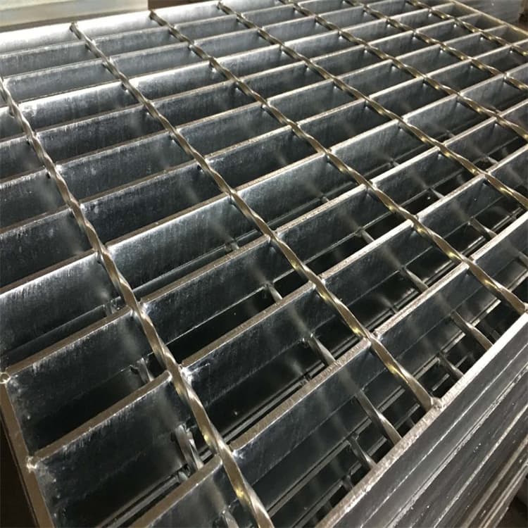 4毫米厚钢结构平台钢格板工作平台钢格栅板烧烤漆平台钢格板