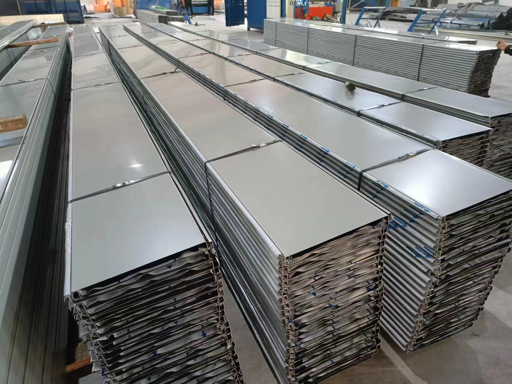 铝镁锰屋面板铝镁锰金属屋面系统供应茂名