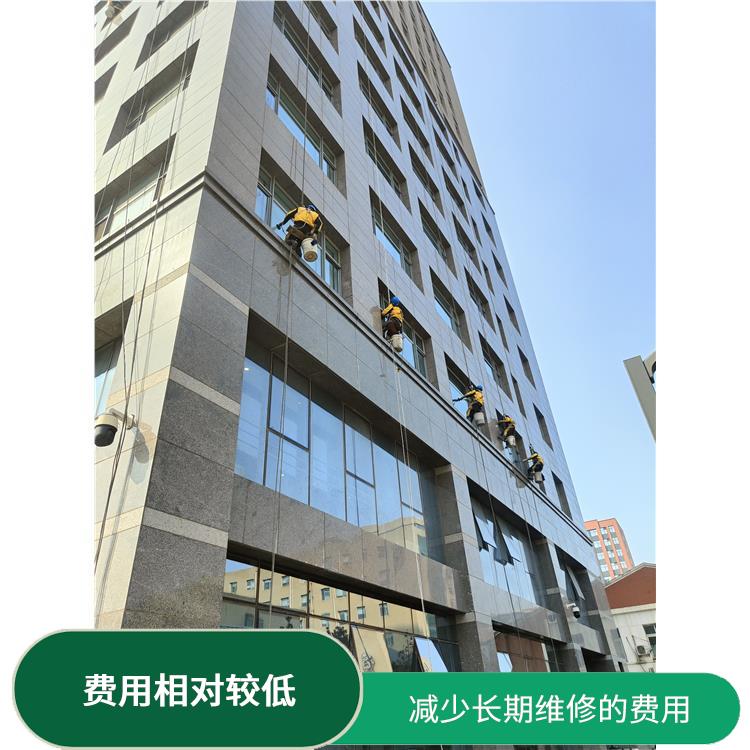 西城区楼房高空清洁公司 费用相对较低 拥有多种高空作业设备