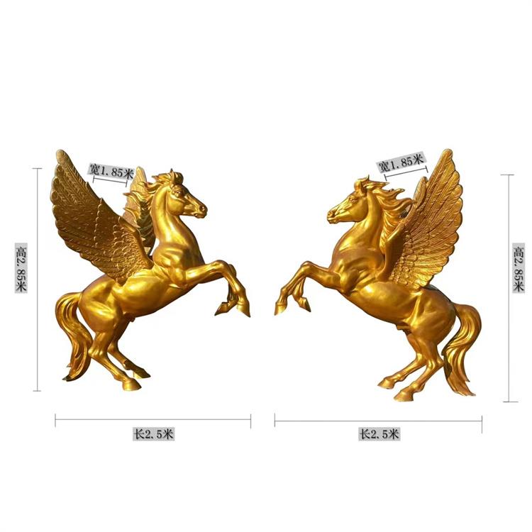 玻璃钢金色飞马雕塑，带翅膀的马雕塑