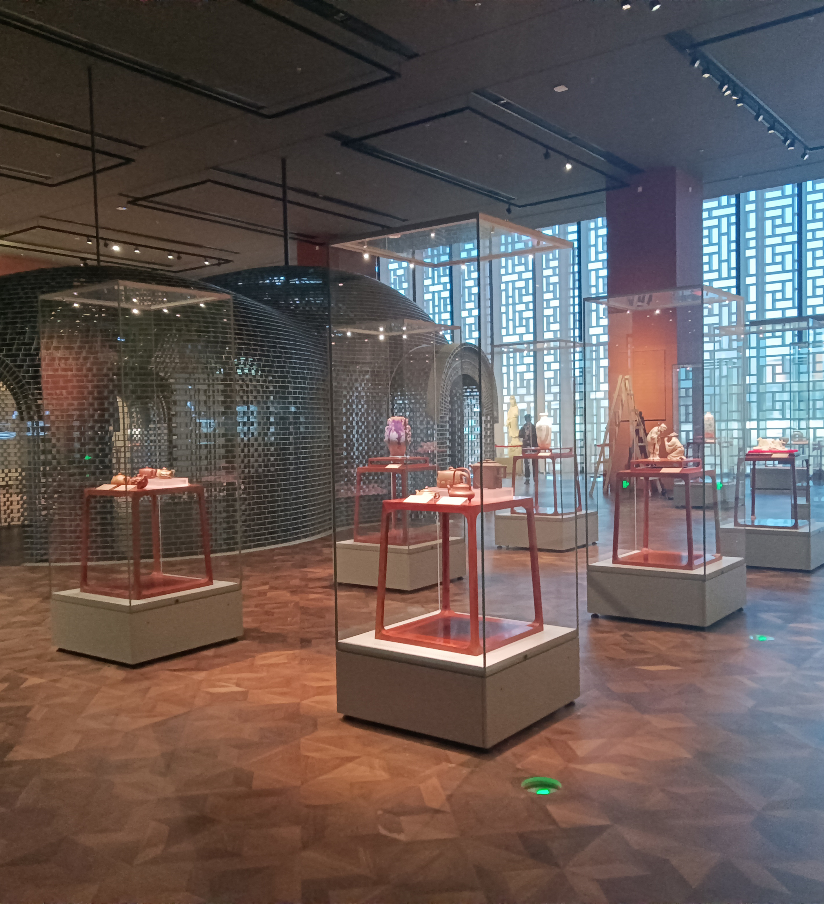 江西博物馆四面玻璃展示柜瓷器展示柜工厂