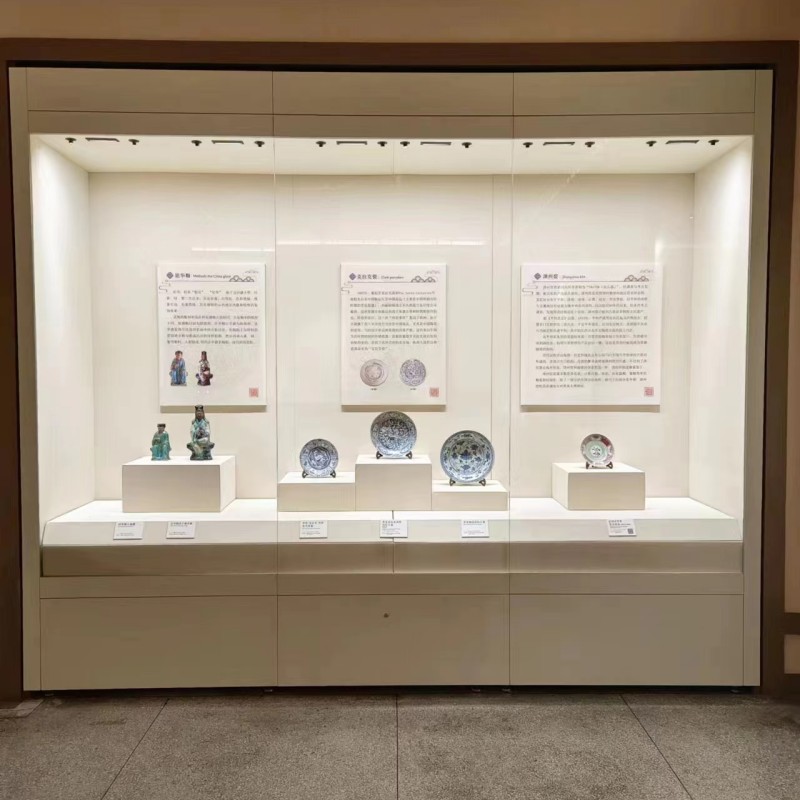 惠州博物馆龛柜博物馆四面玻璃展示柜定制公司