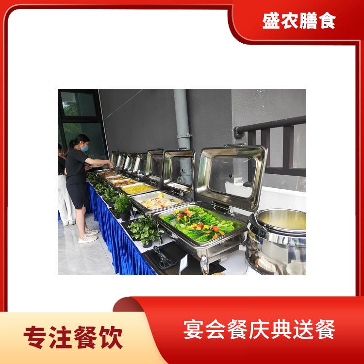 阳江食堂承包工作餐团餐配送服务 团体自助餐配送 提供员工高标准低消费餐饮服务公司