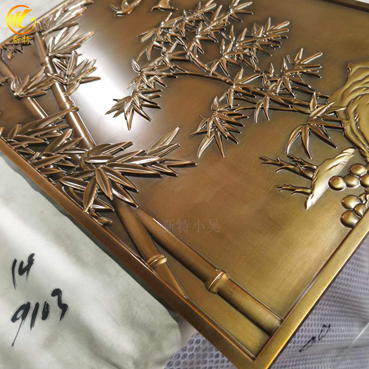 杭州 铜板浮雕金色屏风 客厅遮挡铜艺花格图片