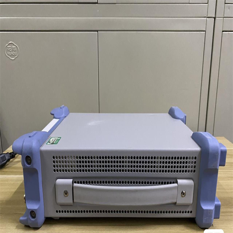 二手SMC100A罗德与施瓦茨SMC100A长期回收信号发生器