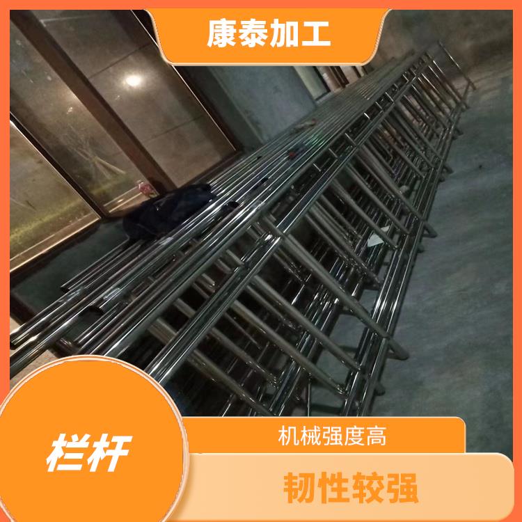 重庆江北区玻璃栏杆定制 时尚美观 低温脆性好