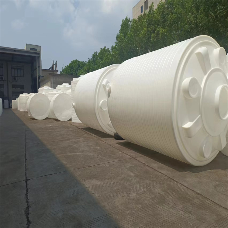 供应25吨塑胶桶，30吨塑料水桶，40立方水塔PE材质剂储罐