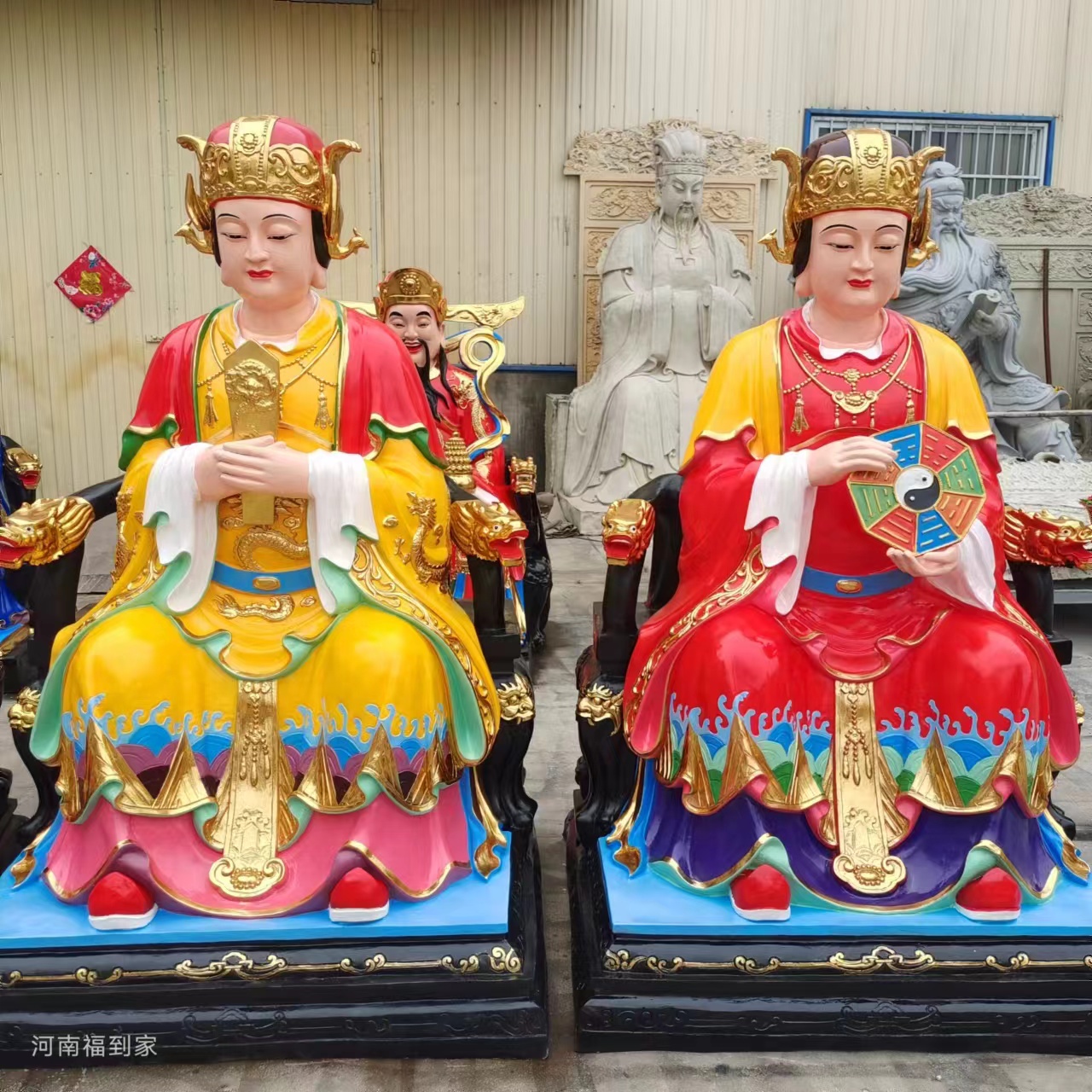 甘南木雕十二老母神像