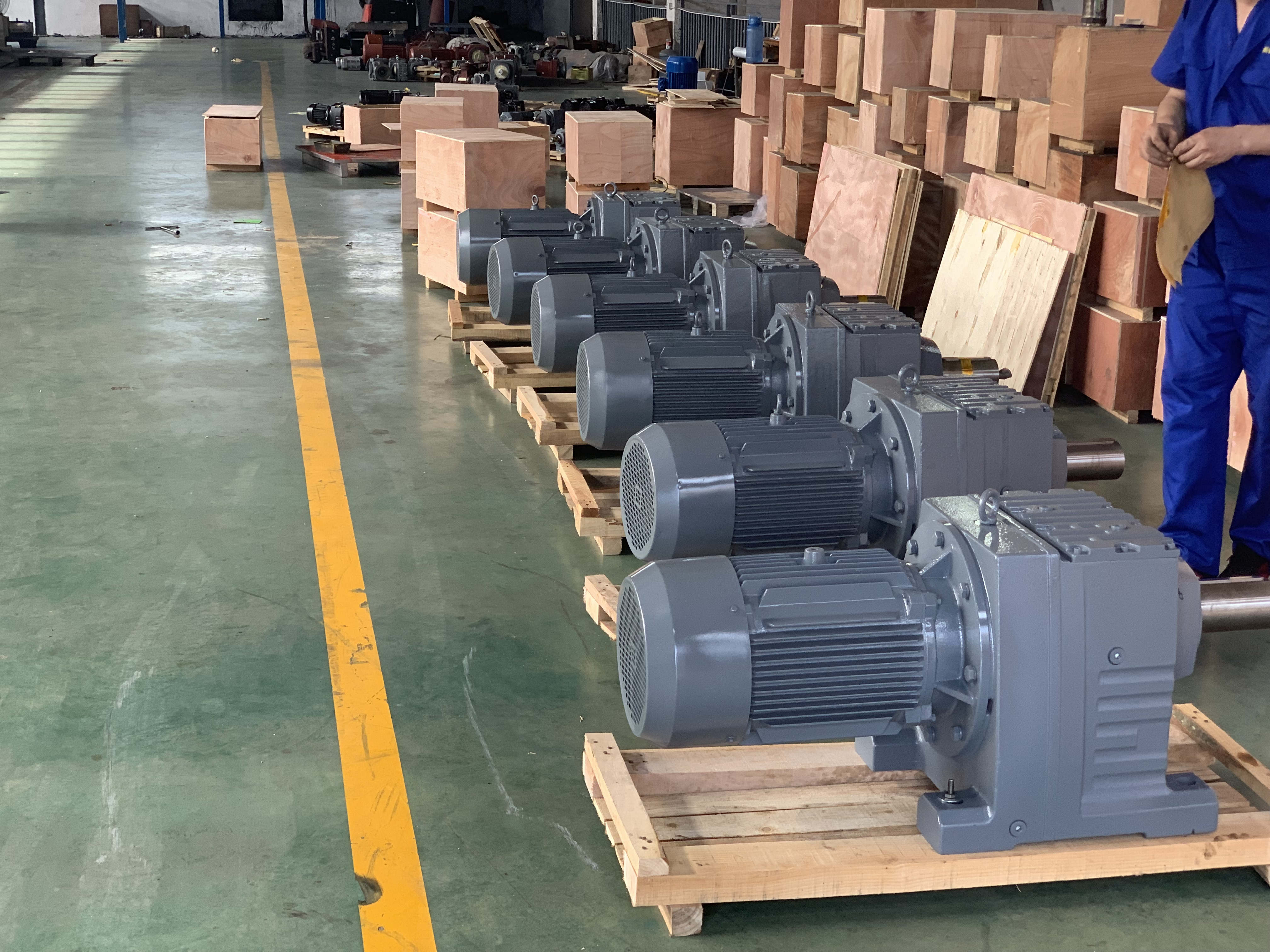 溫州減速機(jī)_杭州減速機(jī)廠家_浙江新誠減速機(jī)科技有限公司